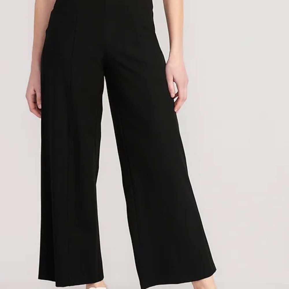 Old Navy High-Waisted Pull-On Wide Leg Pixie Pants